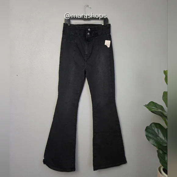 We The Free Jayde Flare Jeans - Picture 3 of 8
